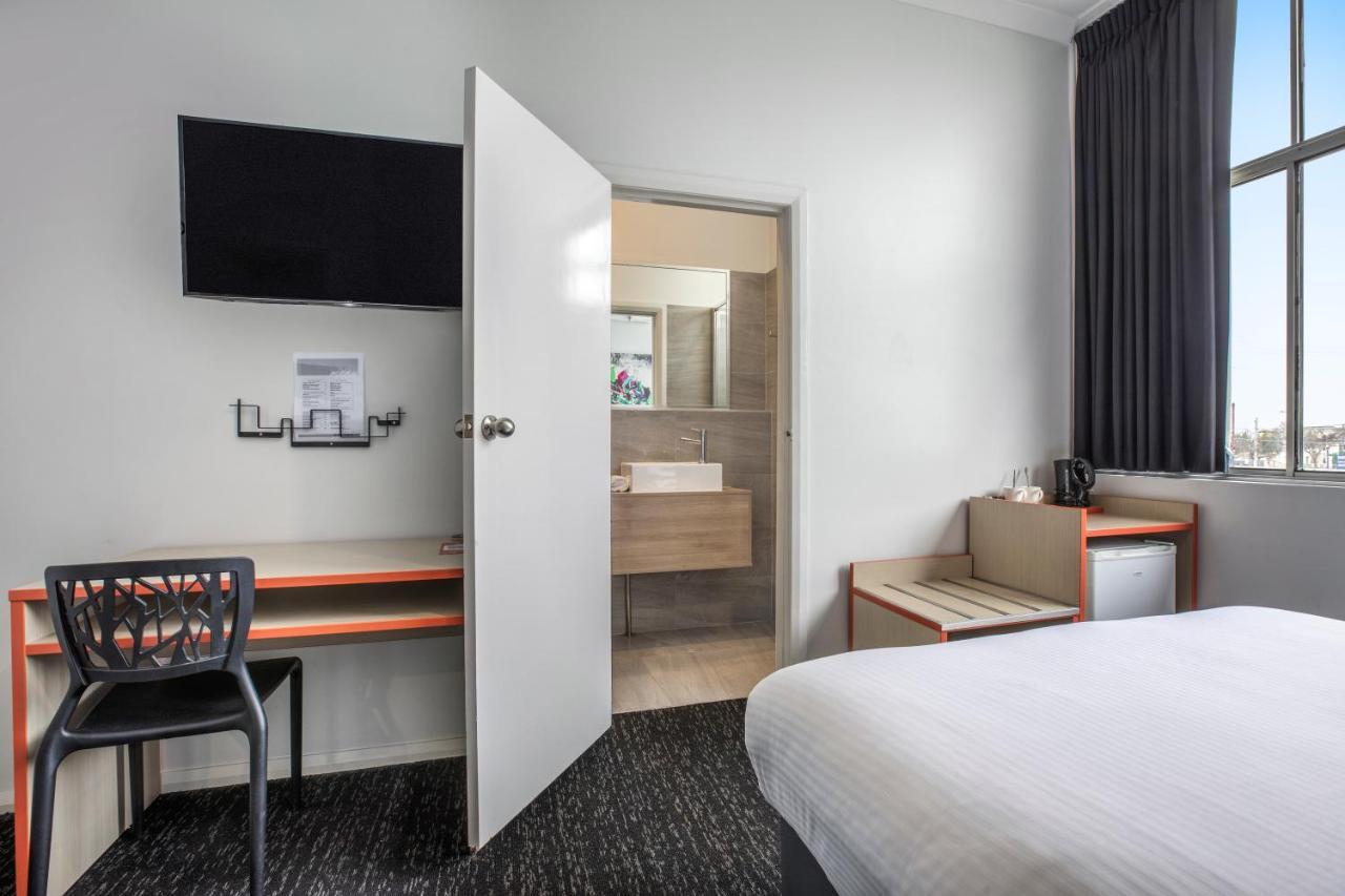 Nightcap At Ashley Hotel Braybrook Luaran gambar